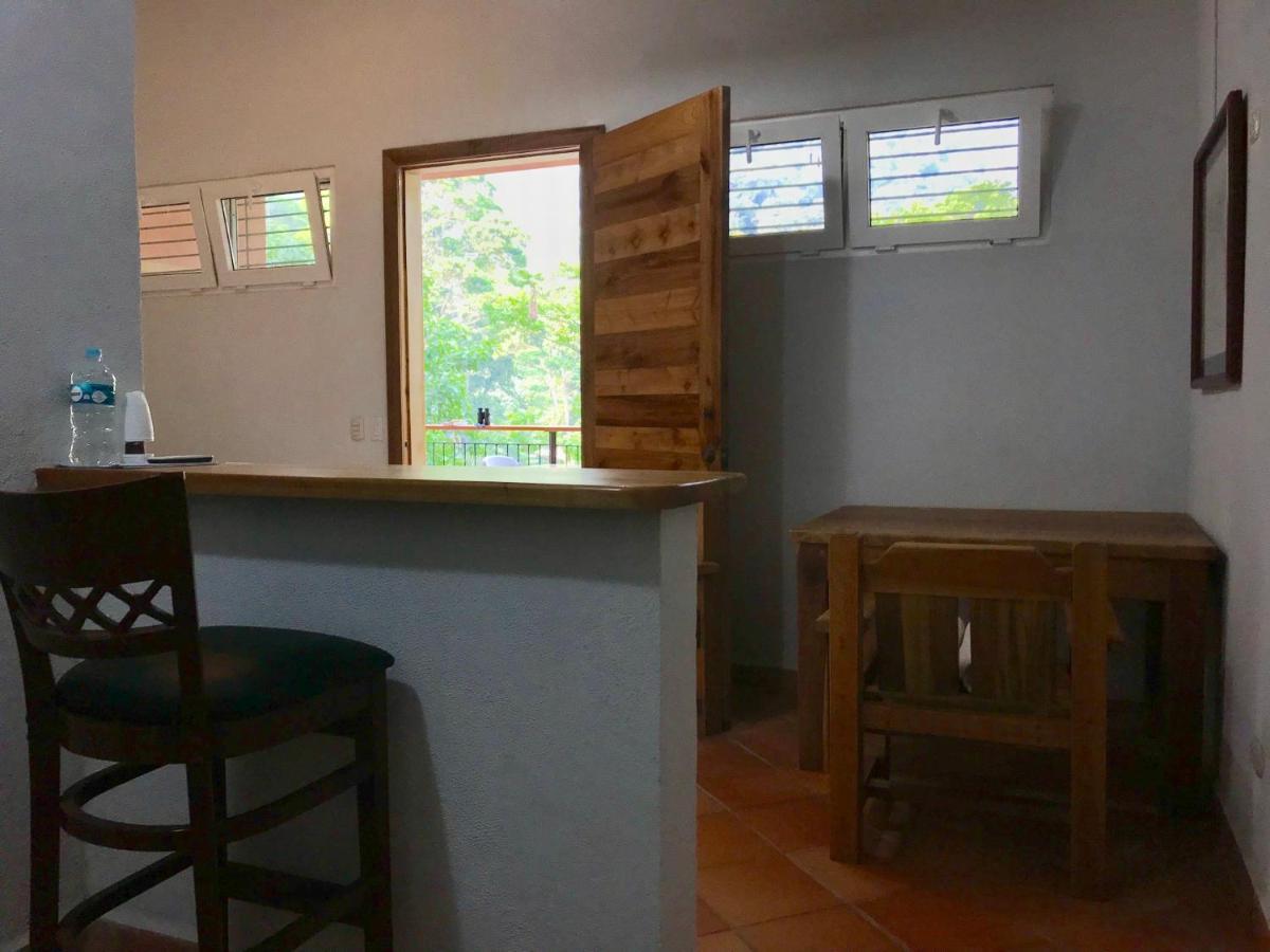 Hotel Rio La Ceiba Exterior photo