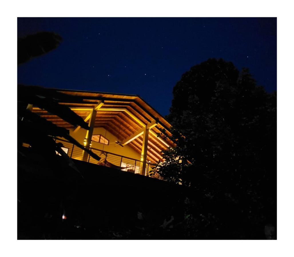 Hotel Rio La Ceiba Exterior photo